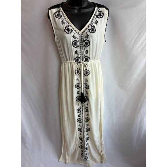 Knox Rose Cream Maxi Dress Size S Embroidered Ethnic Boho Bohemian Feminine - Picture 1 of 11